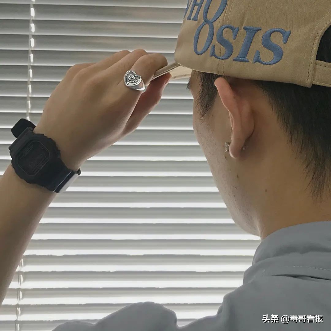 提升穿搭质感的首饰推荐,学会首饰搭配美出高级感