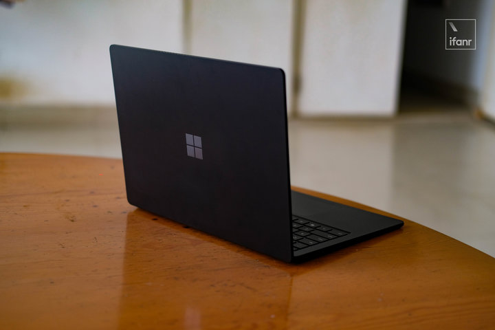 微软轻薄本玩cs2,微软surfacelaptopstudio
