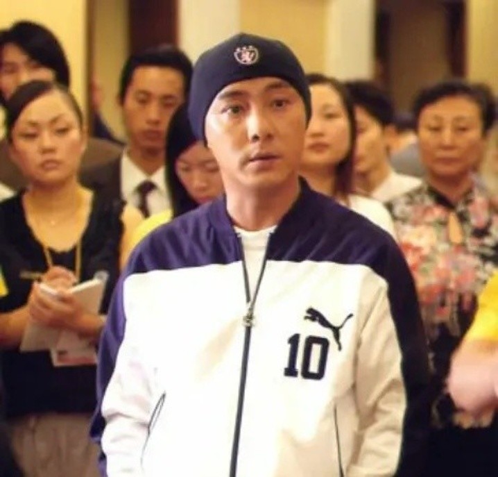 功夫足球张卫健踢爆一半足球,功夫足球张卫健大s射球