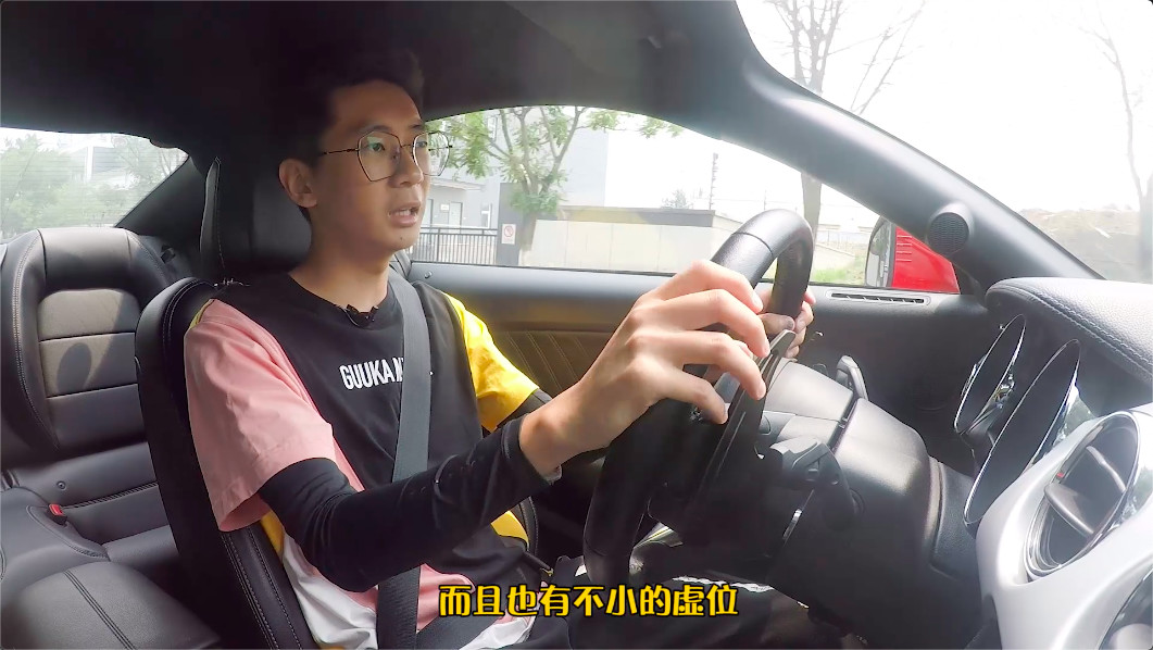 杀马特少年最爱?2.3T的Mustang究竟是野马还是野驴?