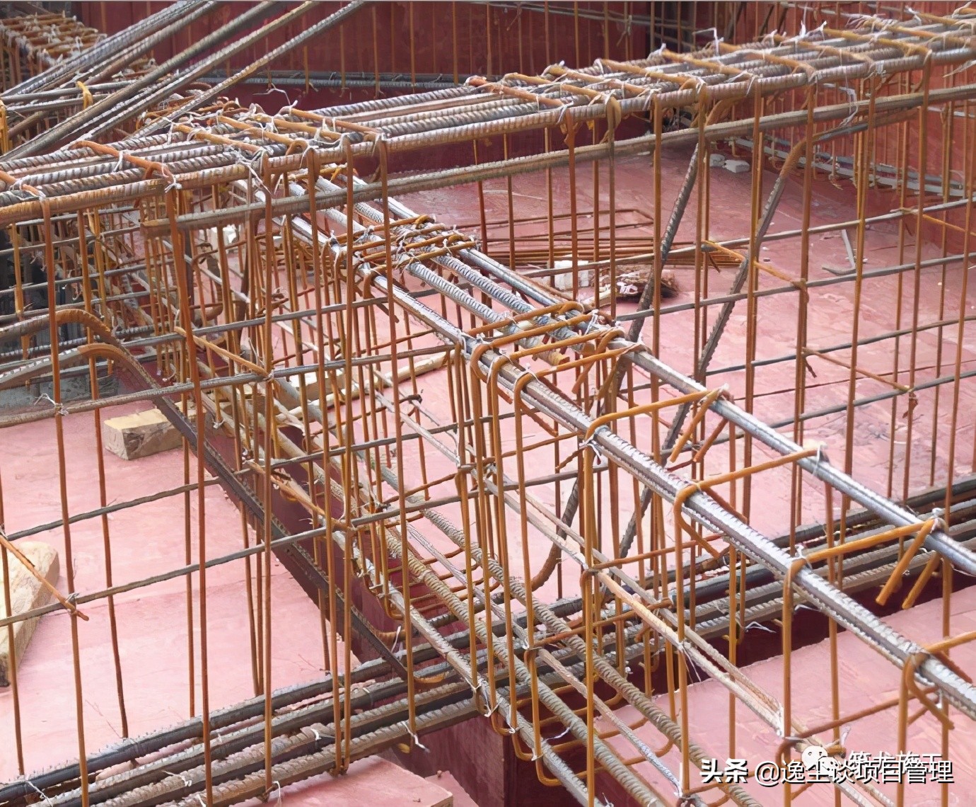 施工现场钢筋安装绑扎通病案例,钢筋质量通病基础知识培训讲义