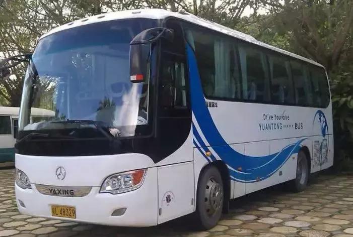 NO.869：阿克苏这台僵尸车快要被拆完了，车主不来认领吗？