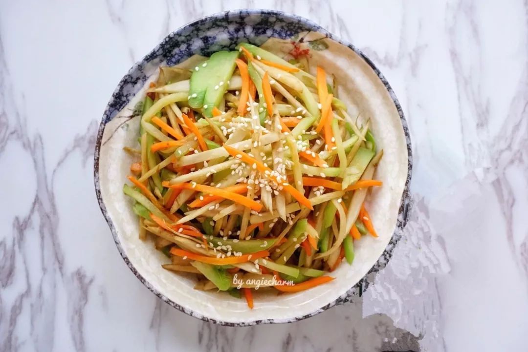 百草回芽，百病发作，12道清肺去火的春季美食推荐给大家！