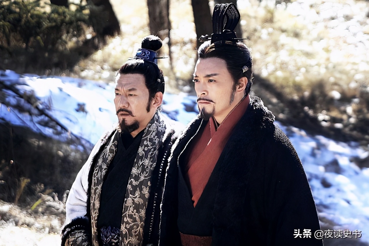 勾二嫂，受贿金，劣迹曝光反而升职加薪，他是怎么做到的？