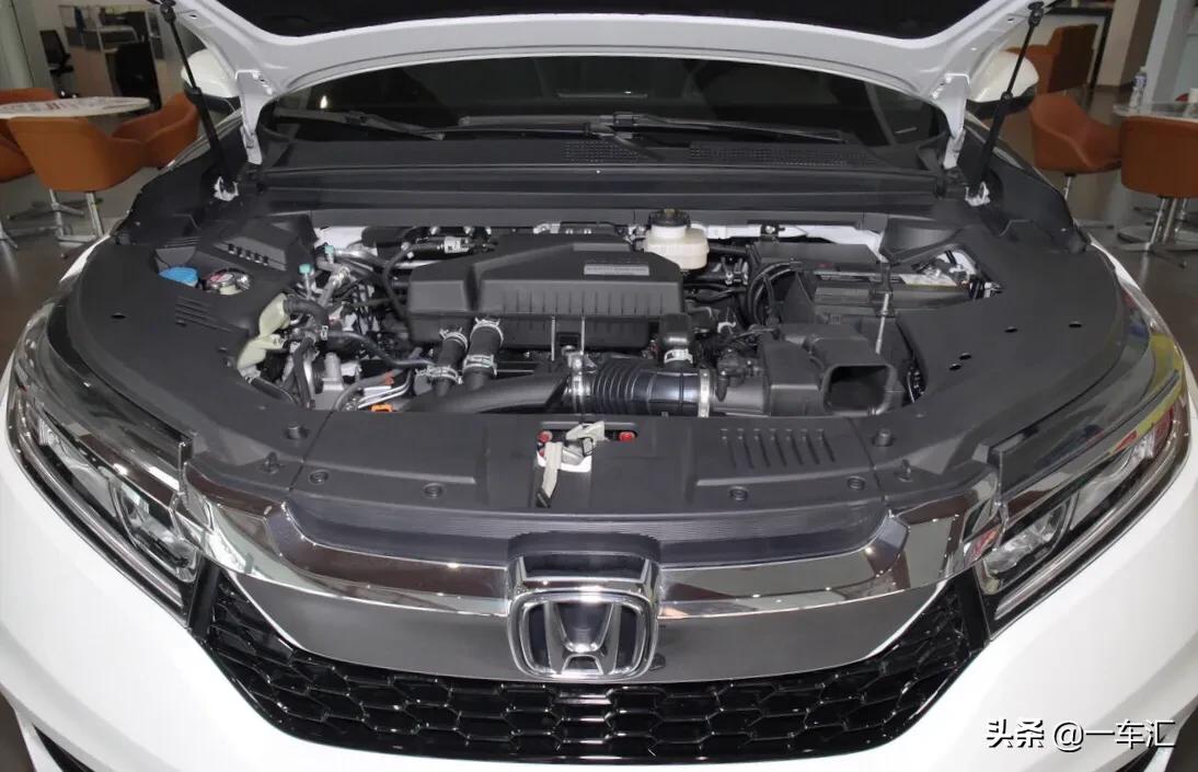 本田冠道两驱豪华版370油耗,本田冠道有没有国六排放