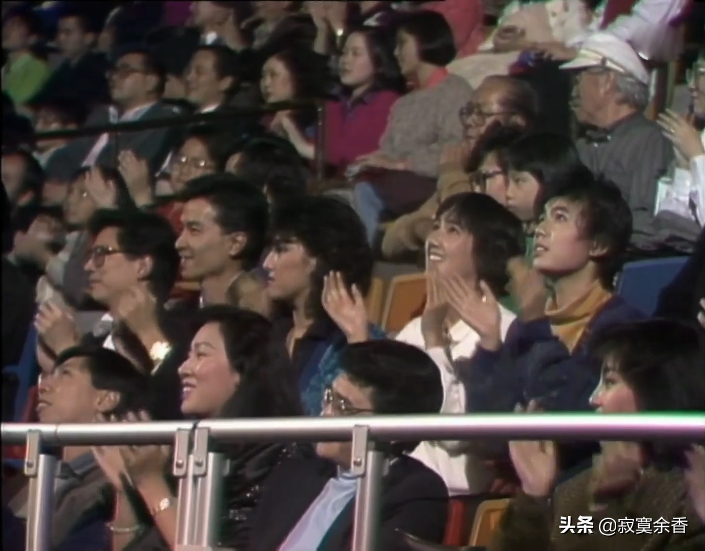 锁定85年群星劲歌荟萃,年轻时代的他们太惊艳太出彩了