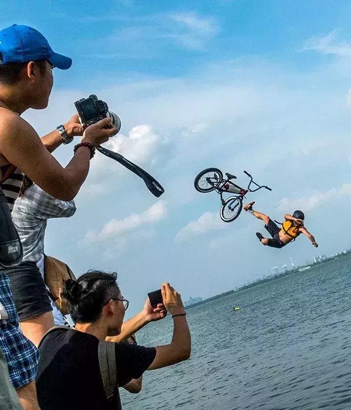 武汉刷屏了,武汉刷屏