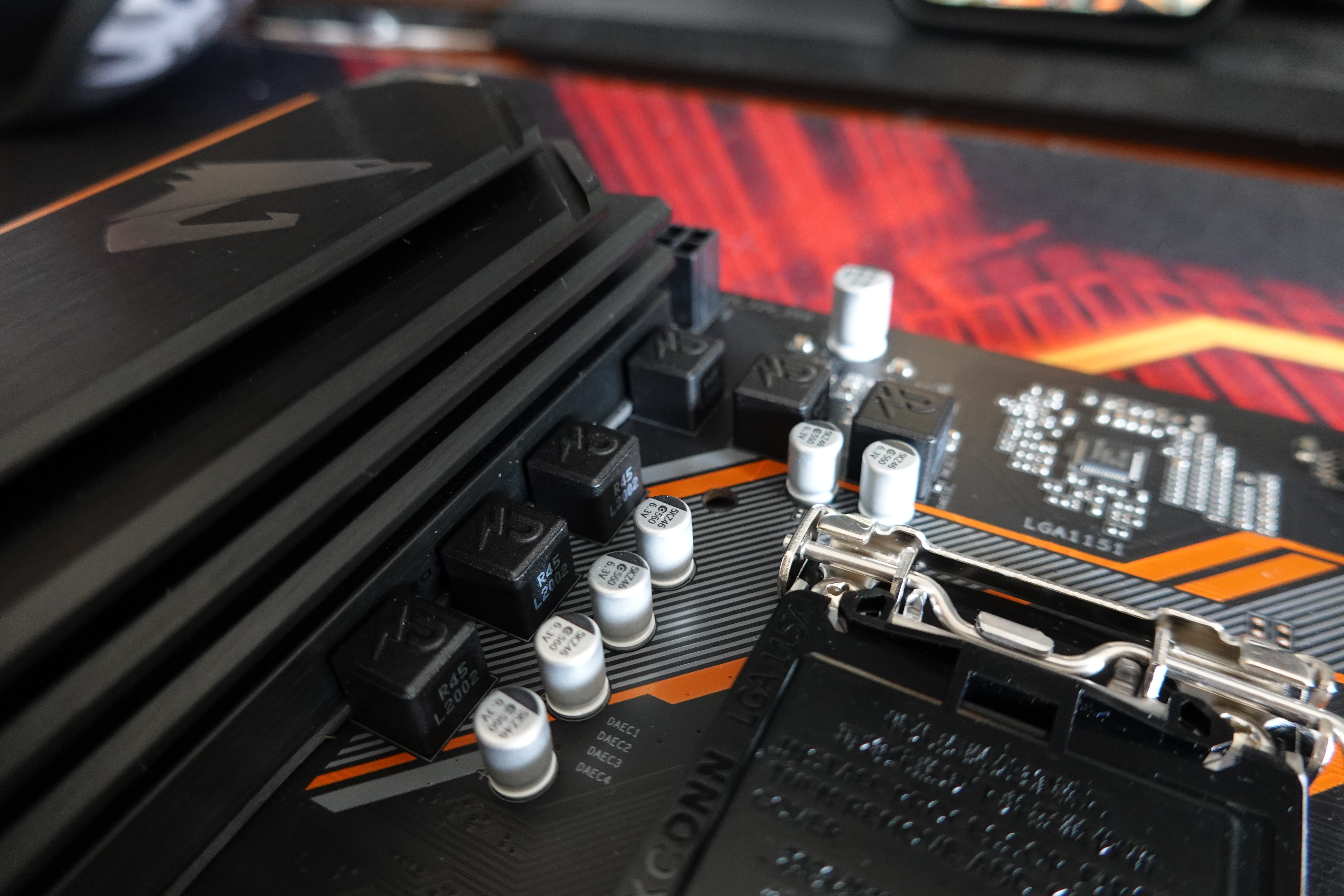 技嘉b365m-aoruselite能上3200内存条吗,技嘉b360maoruselite