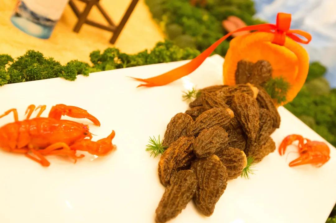 白山10月旅游攻略自助游线路,五一白山周边2-3天短途旅游