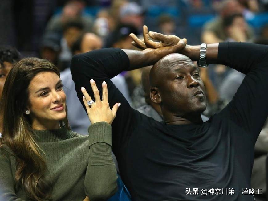 乔丹十大污点事件,黄金俱乐部惨案