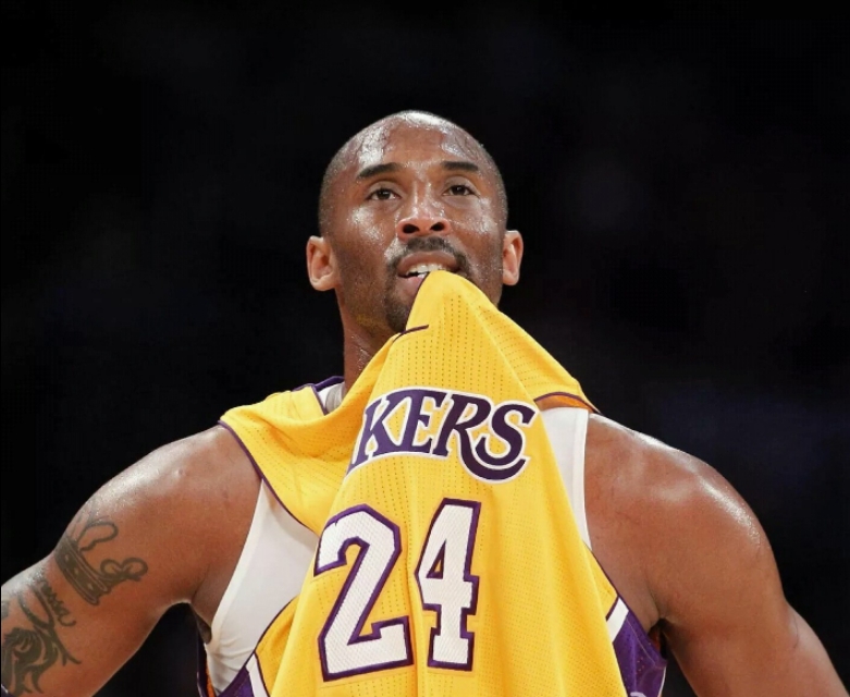 篮球是由什么构成的,篮球是属于什么项目