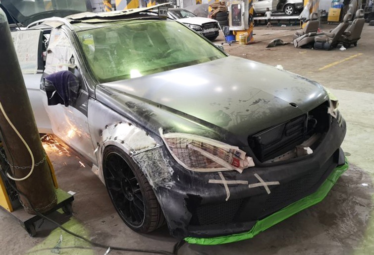 改装奔驰c200旅行版,奔驰c200改装四近四远