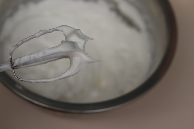 没有烤箱家庭版最简单生日蛋糕,没有烤箱做生日蛋糕的简单做法