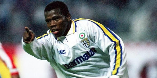 贝克汉姆卡洛斯凌空,巴乔马特乌斯十佳球