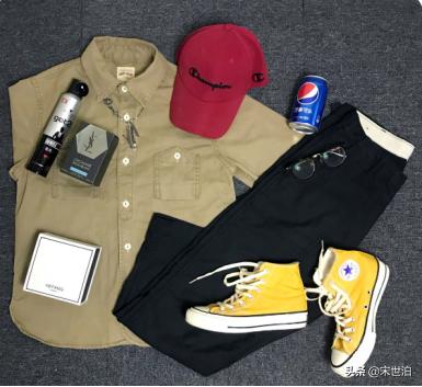 提升格调的日常配饰,小众配饰拯救沉闷穿搭