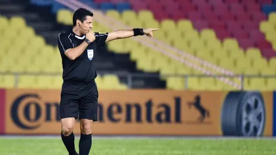 秦亮足球裁判,秦亮裁判女足世界杯