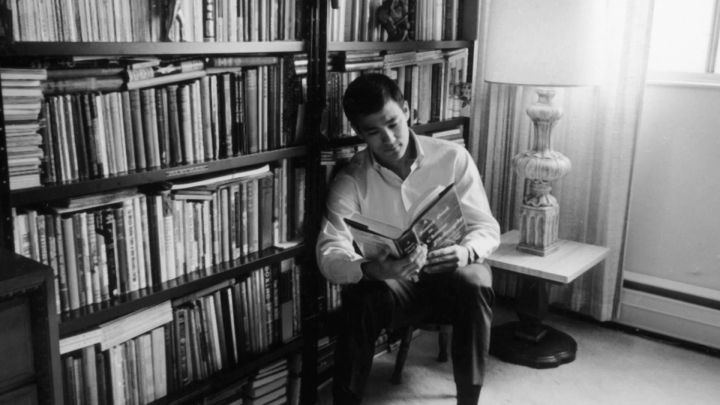 李小龙的格斗为什么称作游戏,李小龙的影响力为什么那么大