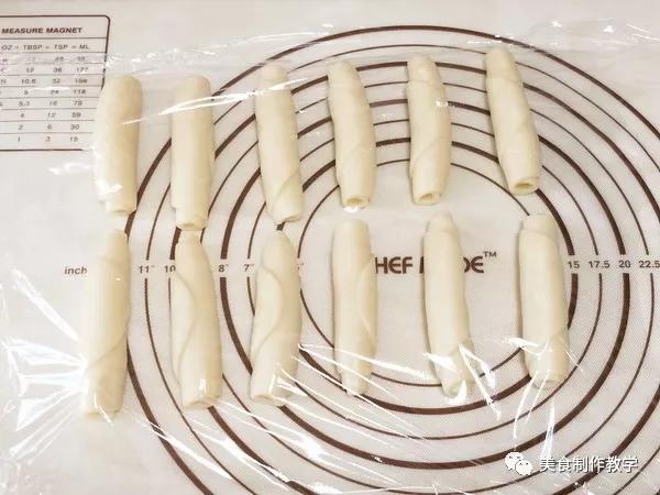 老爸的食光鲜花饼的做法,发面玫瑰花饼的美食做法