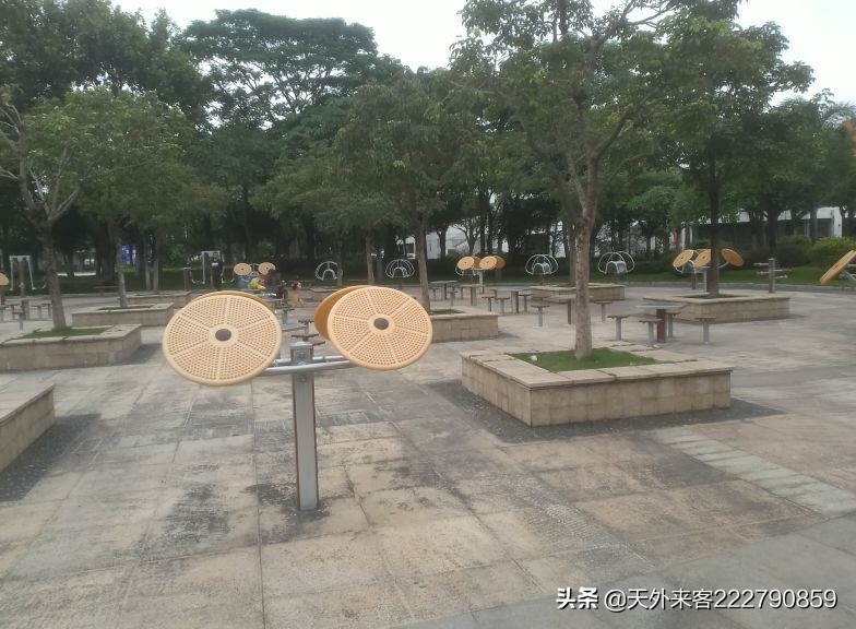 浪费公共资源应该付出代价,对公共资源的浪费