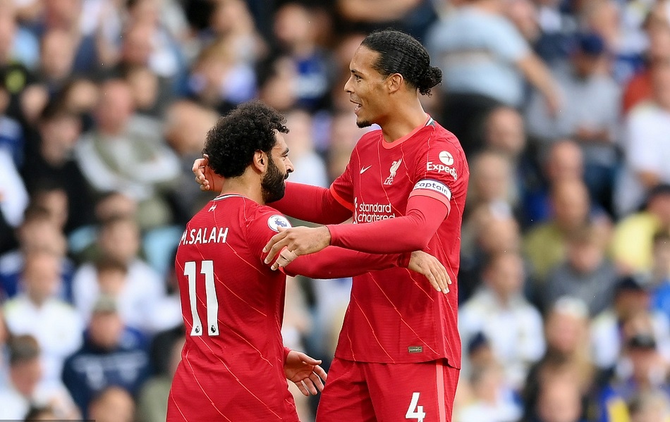 真要50万英镑周薪?红军头号球星自比C罗,欧文:别忘了奥巴梅扬