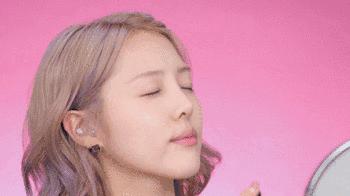 定妆粉粉饼定妆喷雾哪个效果好,colorkey珂拉琪hellokitty粉饼测评