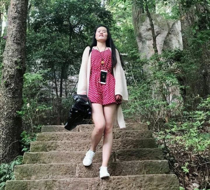 脸配不上身材是什么体验,当长相与身材不符是什么体验