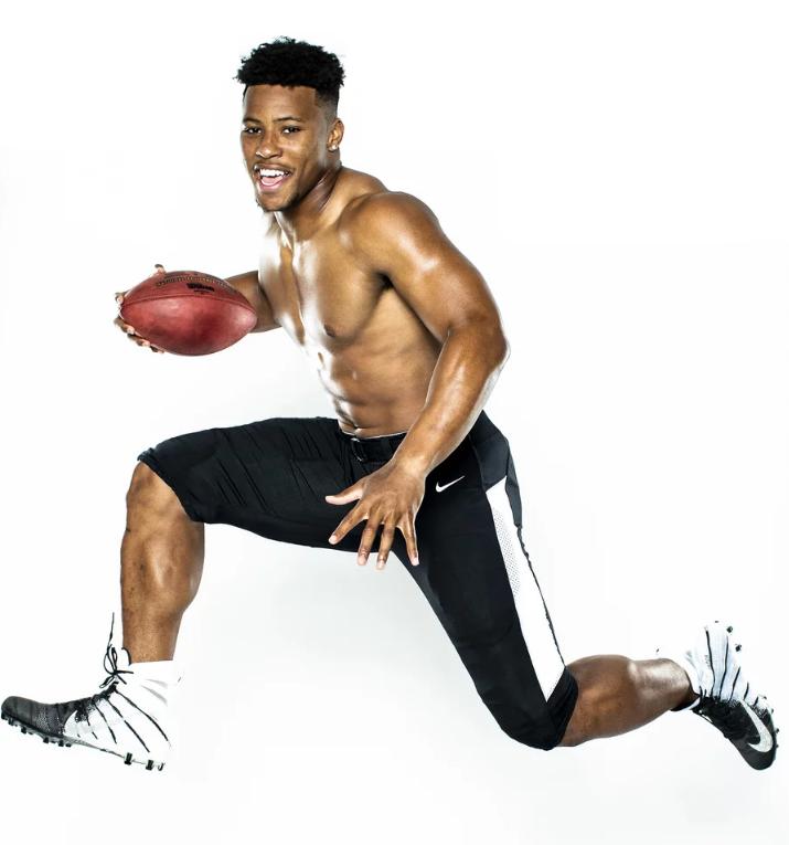 世界足球排名前十球星c罗,世界足坛身材最高的人