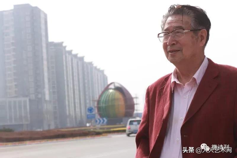 六月飞虹诗韵太空闪世昌《人生因信仰而显光彩》云诗会炫亮时空