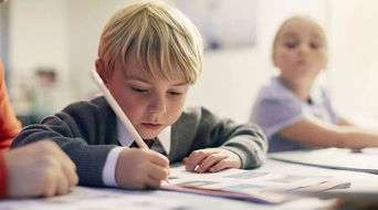 怎样改变孩子磨蹭不写作业的习惯,孩子总是偷懒不写作业还说谎