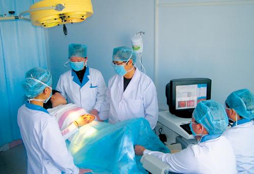 宫内早孕想终止妊娠，是选择手术流产，还是药物流产呢？