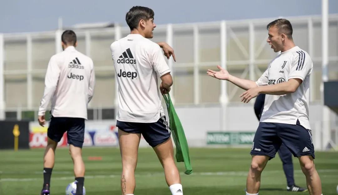 尤文新球衣曝光，阿涅利主席一职待定，帕拉蒂奇考虑免签米兰国门