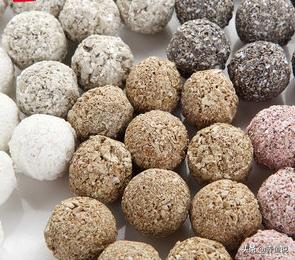 怎样才能养好鱼缸的水质,水质清澈的鱼缸怎么养鱼