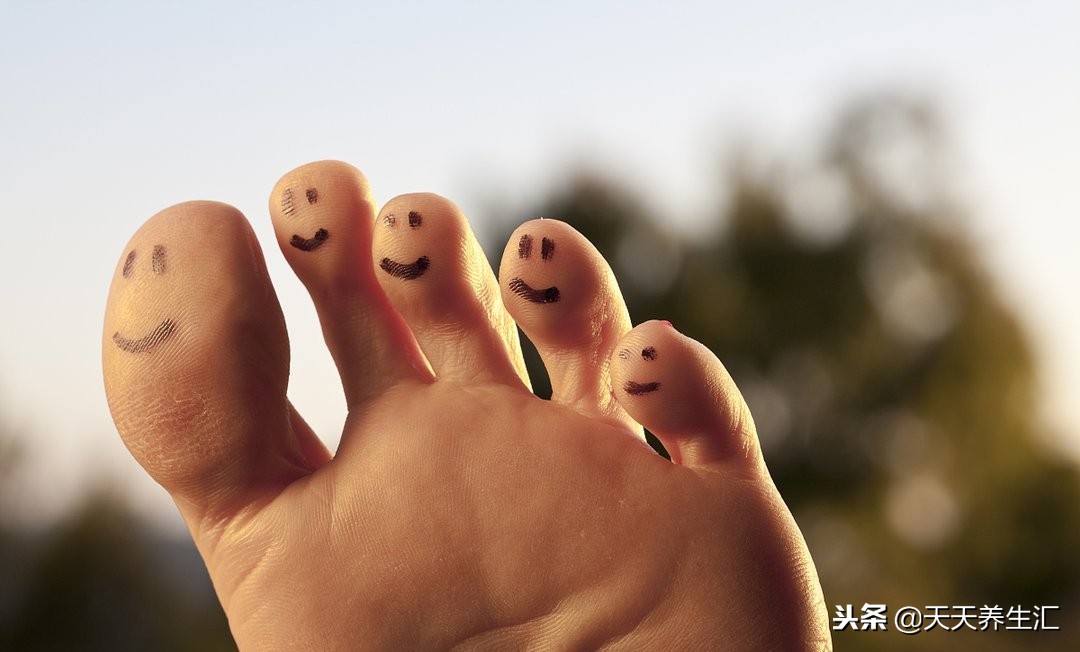 妇科医生：女性患霉菌性阴道炎，不外乎4种原因，早知道早避免！