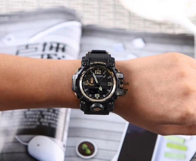 看了“泥王”我终于明白怎么会有人花几千买卡西欧,他真的好帅