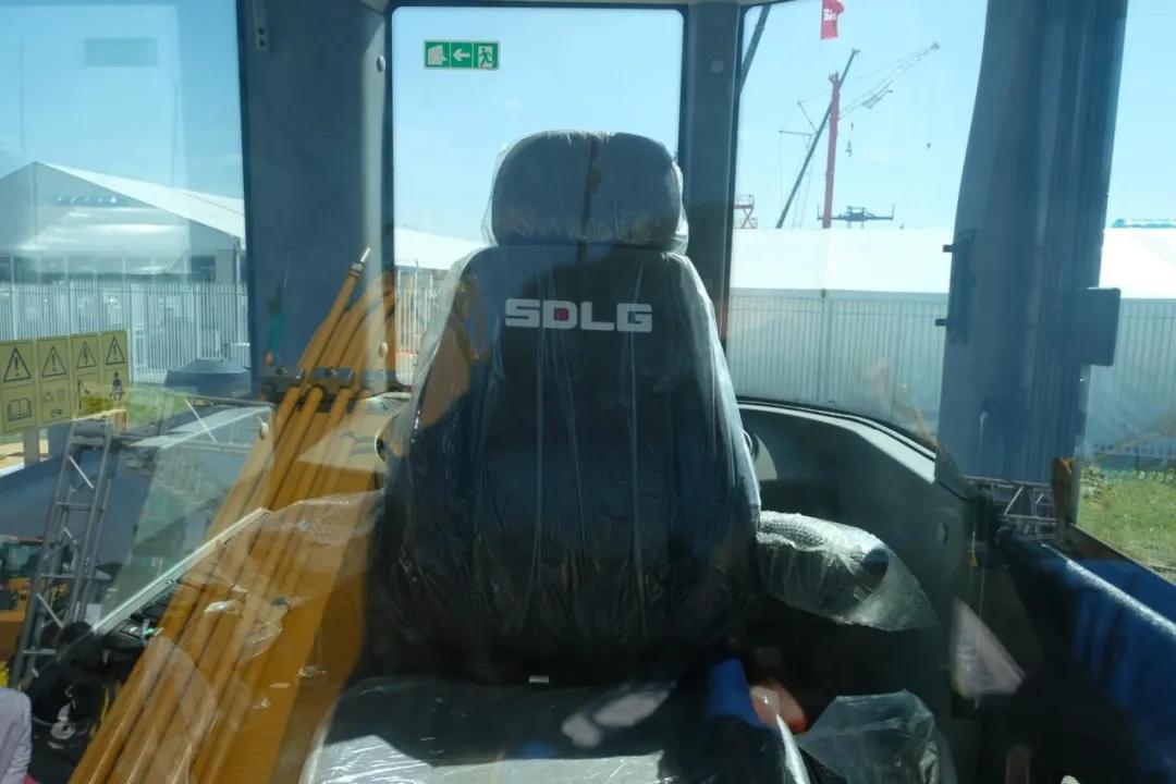 20年山东临工e660fl挖掘机,临工e660f挖掘机多少钱