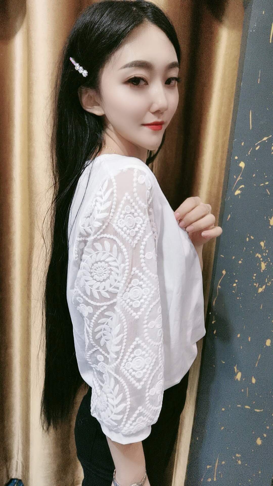 好漂亮的四叶草项链高级感满满,夏季百搭项链四叶草