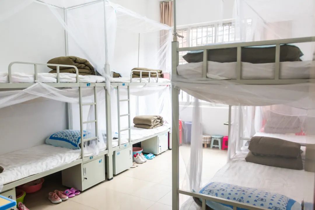 崭新宿舍，超赞食堂，便利设施！在昆二十四中学习与生活超幸福