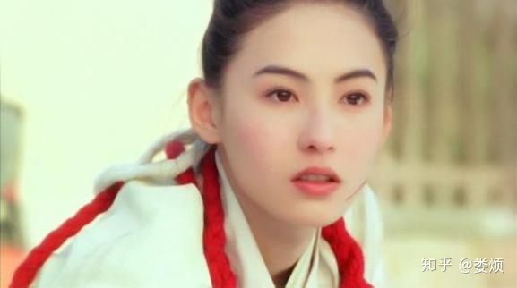 又是优衣库！拿什么保护你，曝光在*拍偷**镜头下的女孩儿们？