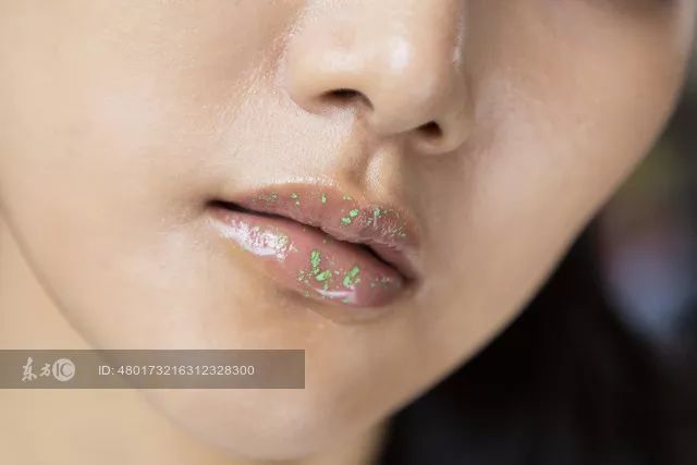 EIGSHOW丨鞠婧祎、李艺彤的仙女春夏妆容能让你美出新高度!