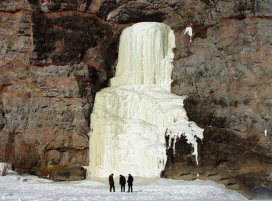 自驾游挑战最冷的极限,挑战最冷地区车上睡觉