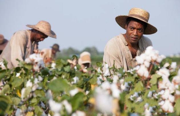 “以己度人”：美国是如何奴役黑人，强迫他们劳动，采摘棉花的？