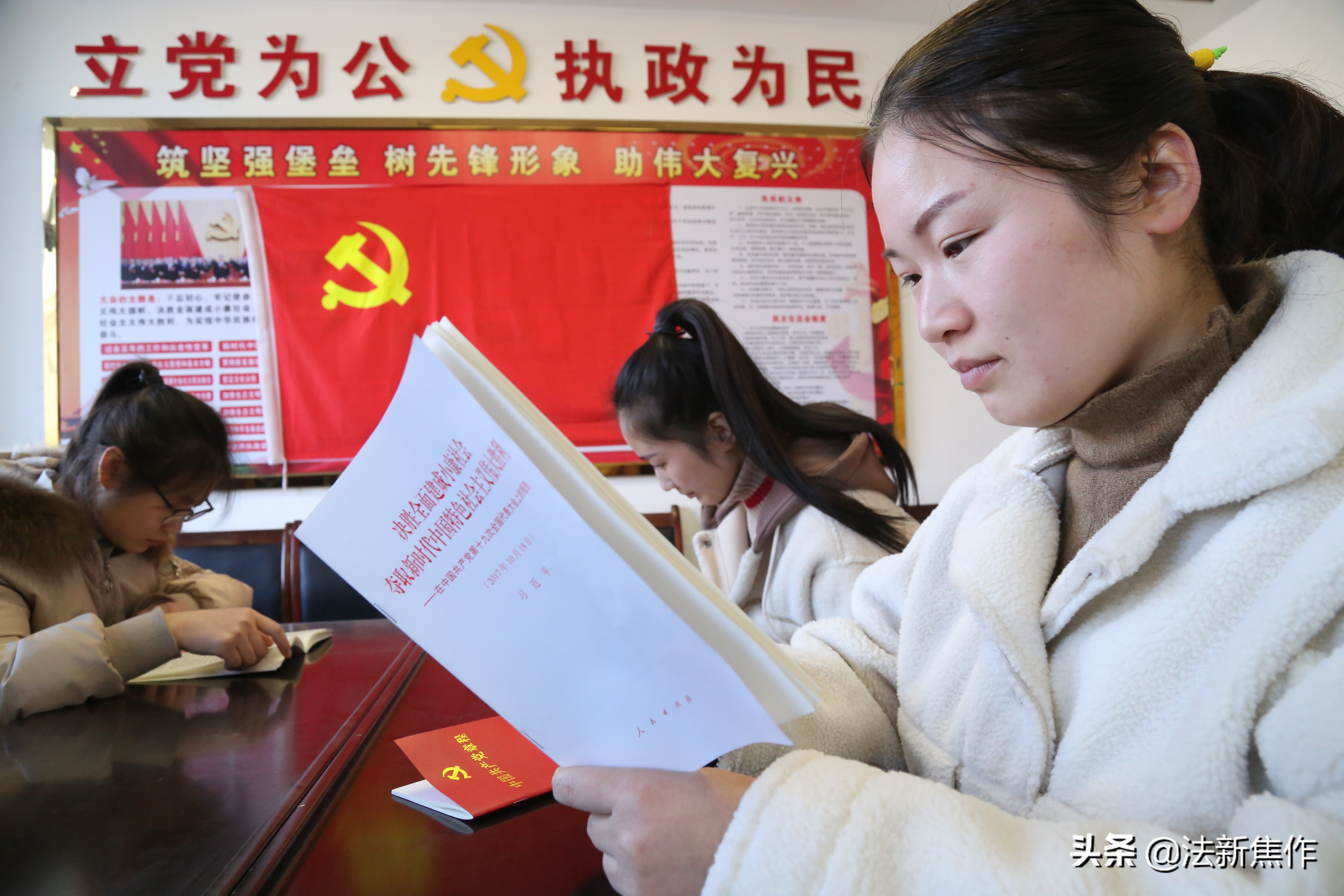 建党百年感人诗歌,献礼建党百年诗