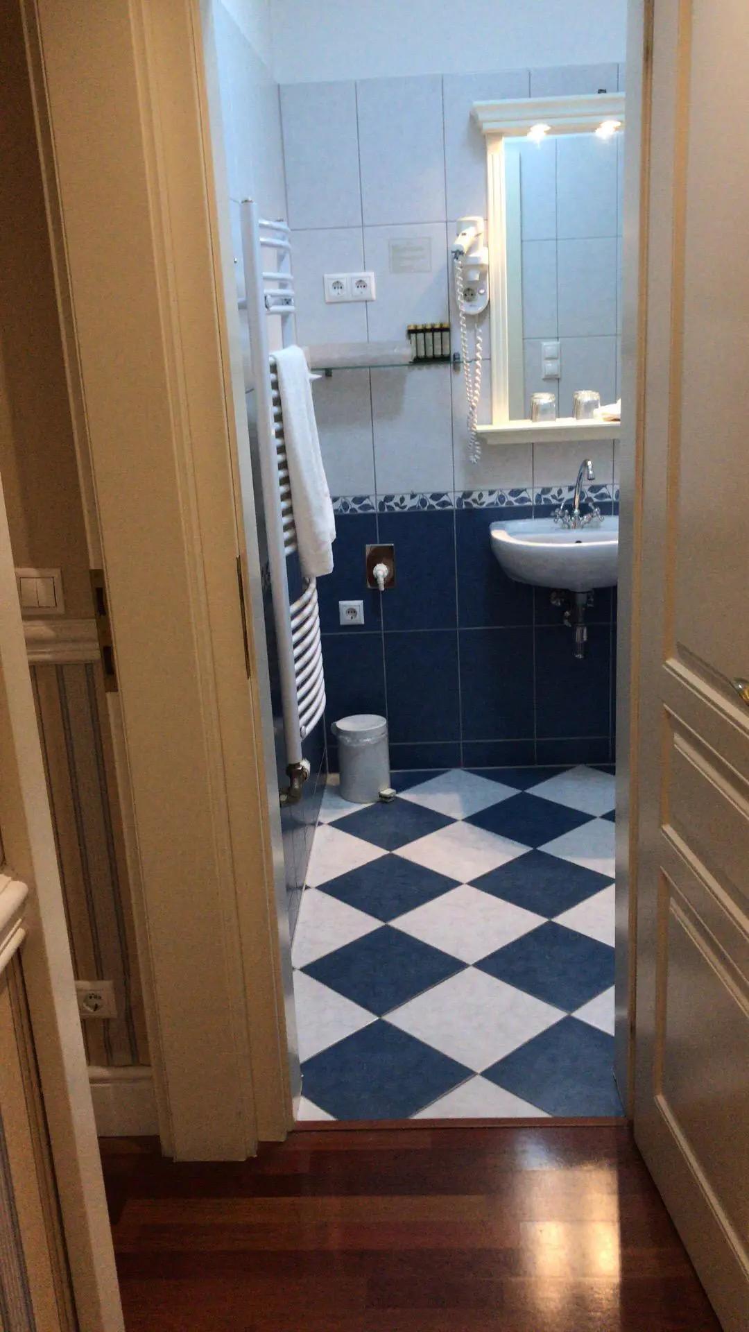 618淋浴房选购避坑指南,淋浴房选购必看指南