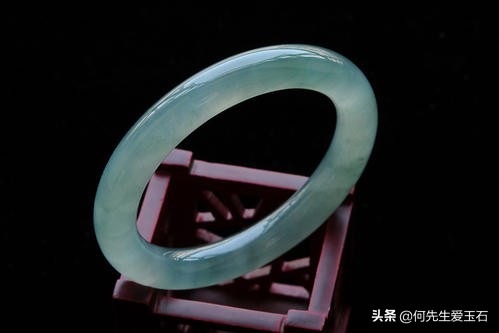 缅甸翡翠鉴别方法及鉴定误区,买翡翠要怎么查是真是假