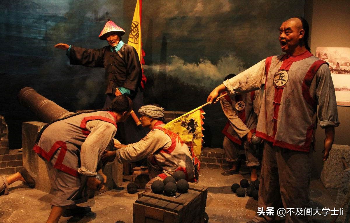 大清朝共计12帝，为什么没有一个是昏君？但衰落的却如此迅速？