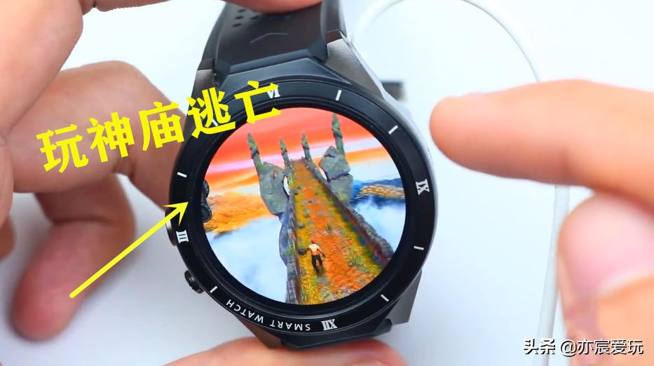 刺激战场外设：蓝牙手柄已经烂大街，能用图五吃鸡的玩家不简单！