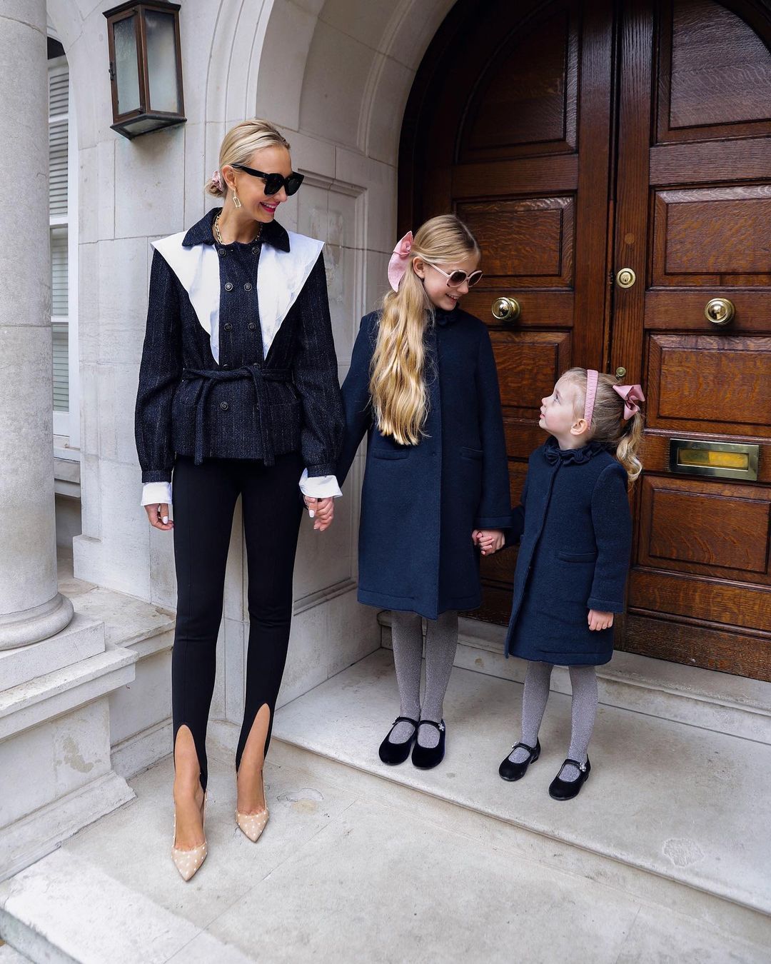 当妈了别忘了打扮自己,基础穿搭秒变精致妈妈