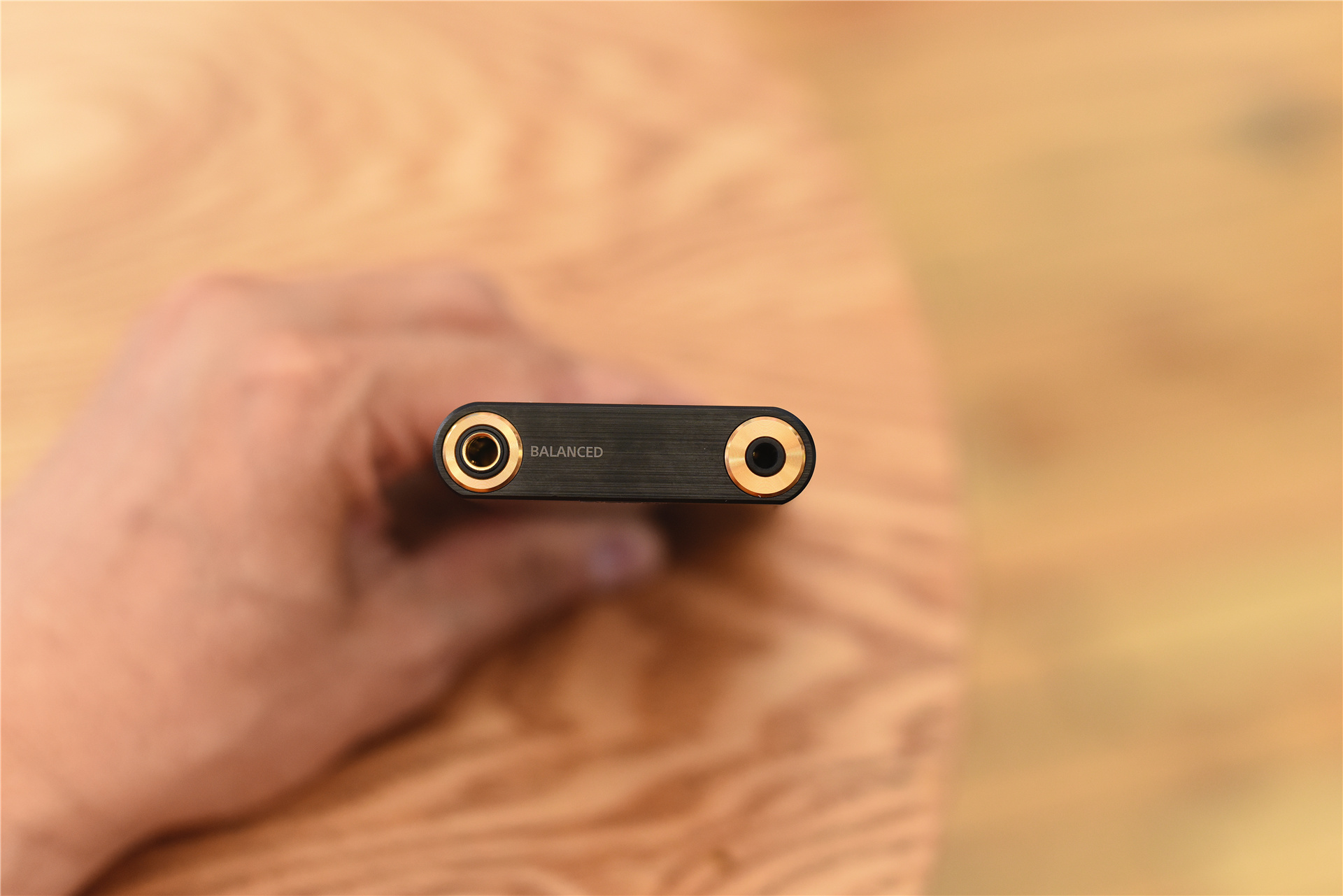 索尼nw-zx300a使用说明,最值得买的索尼二手播放器