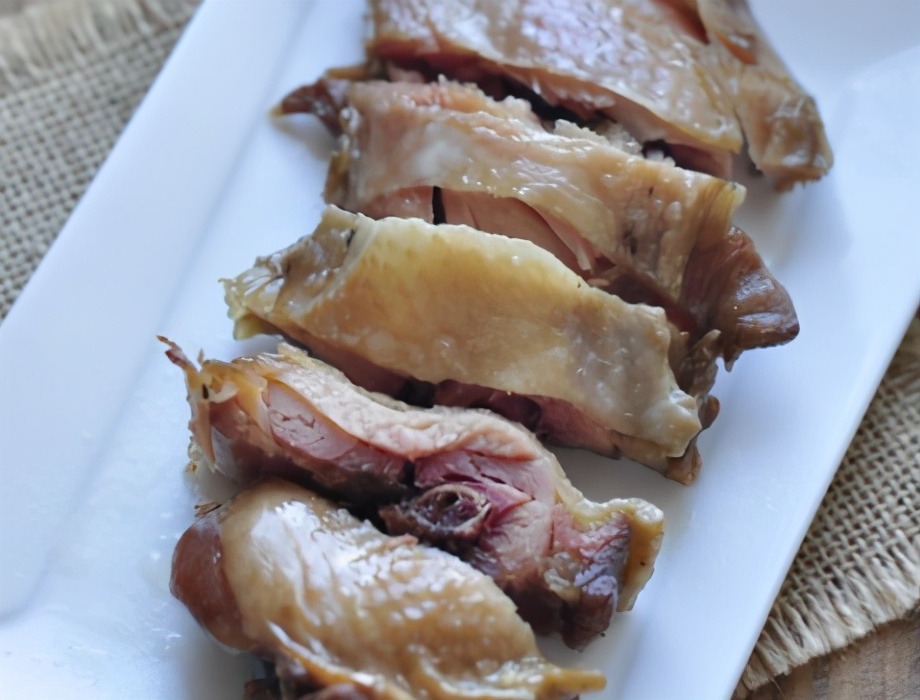 腊鸡腿腌制前要洗干净吗,腌腊鸡腿家常做法