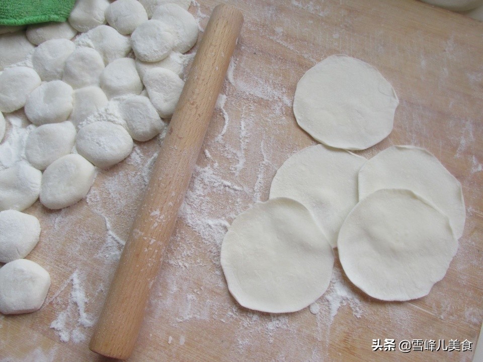 包饺子最好吃什么菜,包饺子的做法下什么菜好吃